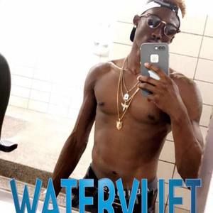 Meet your Posher, Lamarrius